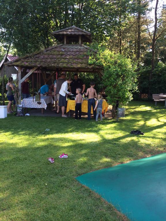 Omme A Camping & Cottages Exterior foto