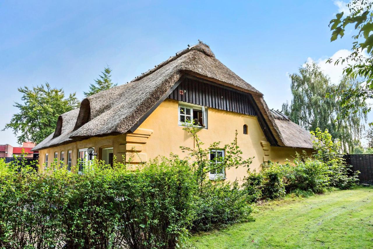 Omme A Camping & Cottages Exterior foto