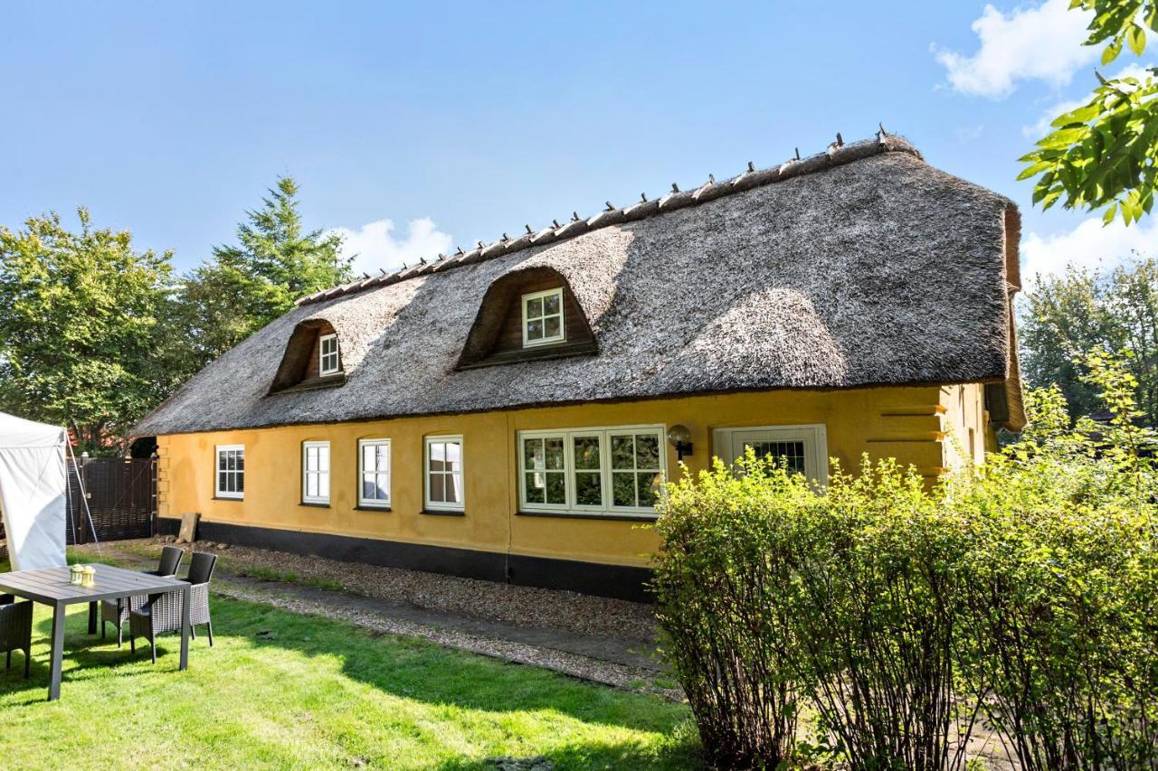 Omme A Camping & Cottages Exterior foto